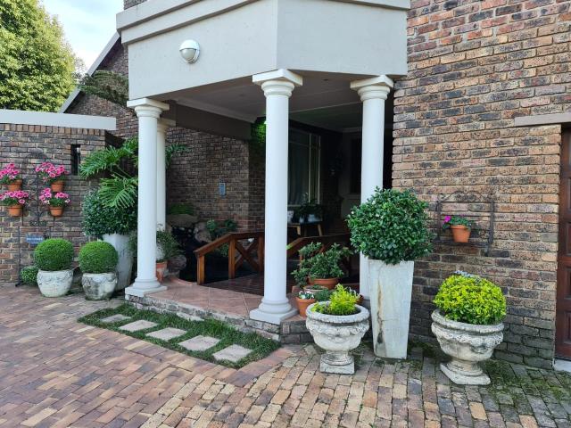 Feathers Guest House